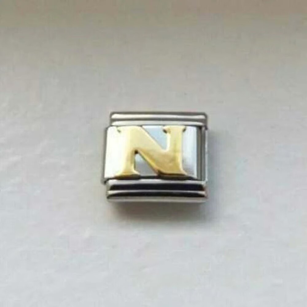 Raised gold metal letter N 9mm stainless steel italian charm bracelet link new